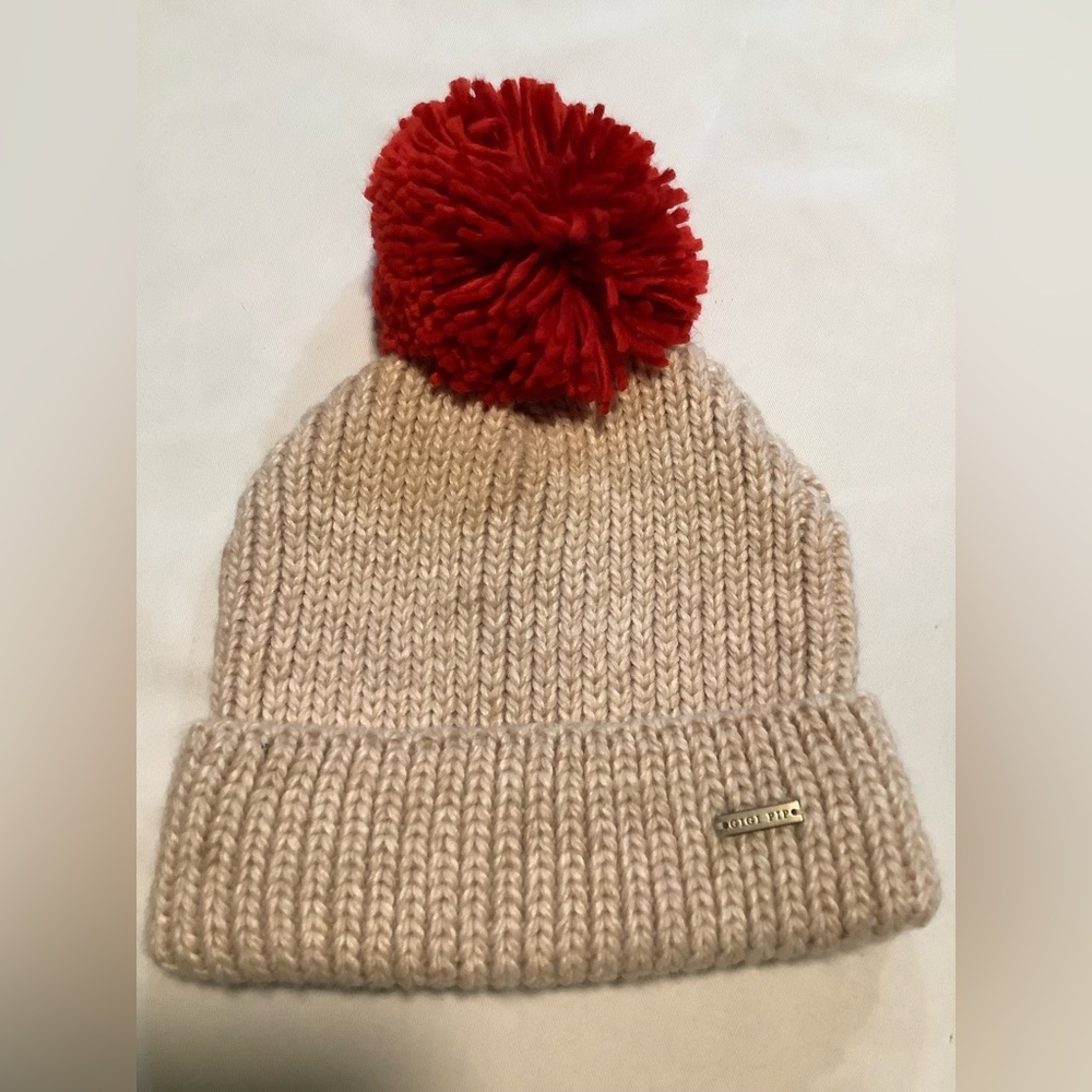 GIGI PIP Beige Knit Hat with Red Pom-Pom